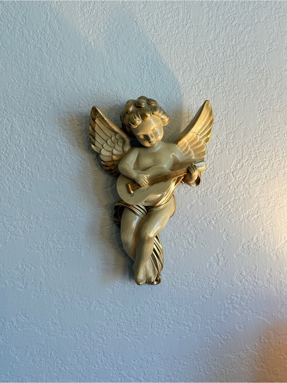 1960’s Gold and Cream Plaster Angel Cherub Wall Art Sculpture Plaque - Picture 11 of 15